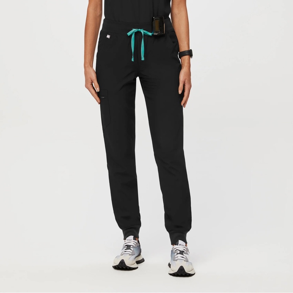Black FREEX™ Lined Zamora™- Jogger Scrub Pants S - Black. Like NEW